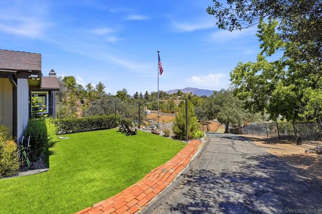 1049 Ranchito Court, Alpine, CA 91901