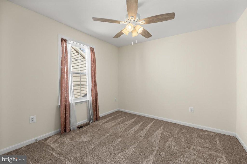 7269 LIBERTY CT, Ruther Glen, VA 22546