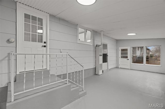 725 Hazelvalley Drive, Hazelwood, MO 63042