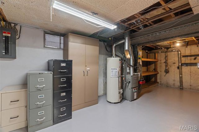 725 Hazelvalley Drive, Hazelwood, MO 63042