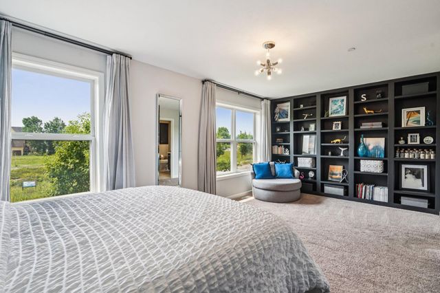 1006 Van White Memorial Boulevard, Minneapolis, MN 55411