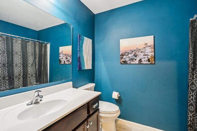 1006 Van White Memorial Boulevard, Minneapolis, MN 55411