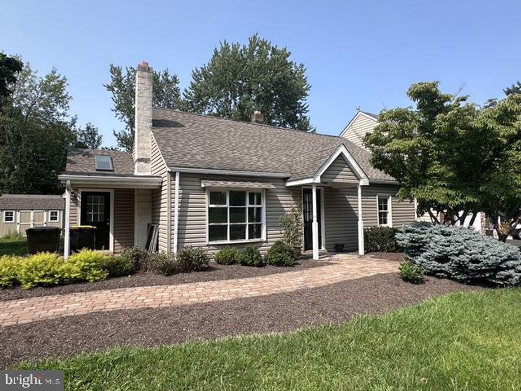 263 TOWAMENCIN AVE, Hatfield, PA 19440