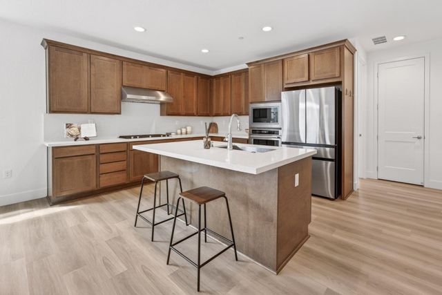 6236 Skyline Street, Dublin, CA 94568