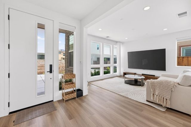 6236 Skyline Street, Dublin, CA 94568