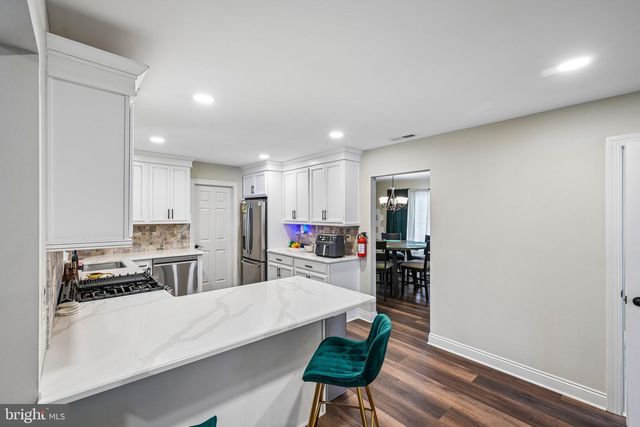 29 BARTLETT LN, Willingboro, NJ 08046