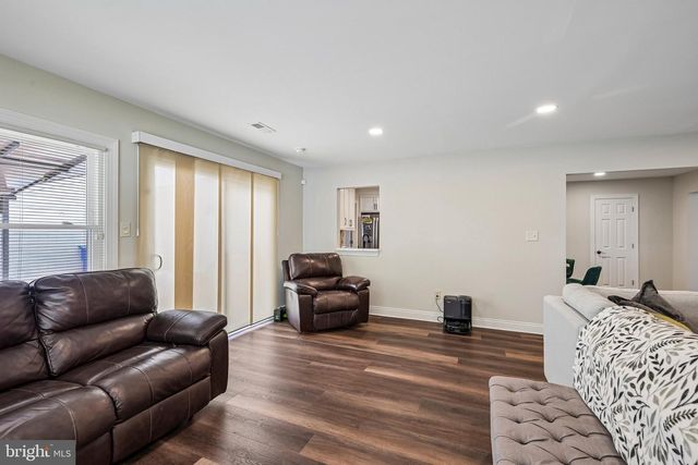 29 BARTLETT LN, Willingboro, NJ 08046