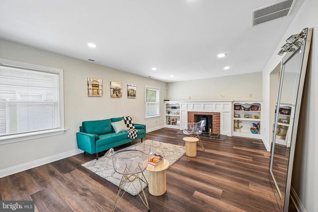 29 BARTLETT LN, Willingboro, NJ 08046