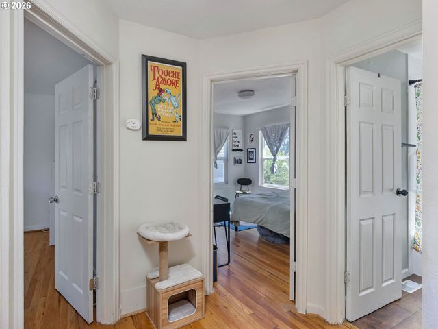 4534 Ne 95TH Ave, Portland, OR 97220