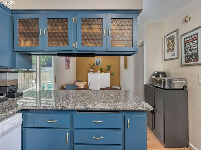 4534 Ne 95TH Ave, Portland, OR 97220