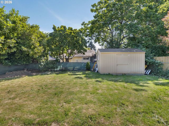 4534 Ne 95TH Ave, Portland, OR 97220