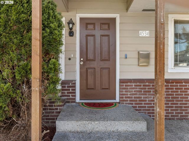 4534 Ne 95TH Ave, Portland, OR 97220