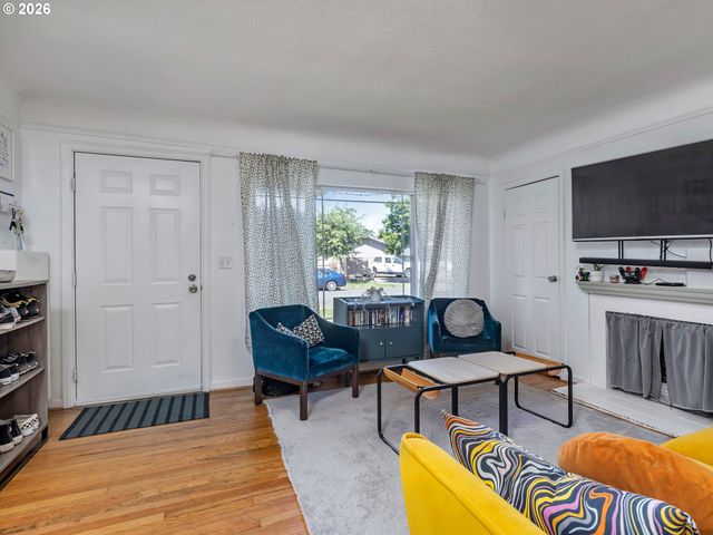4534 Ne 95TH Ave, Portland, OR 97220