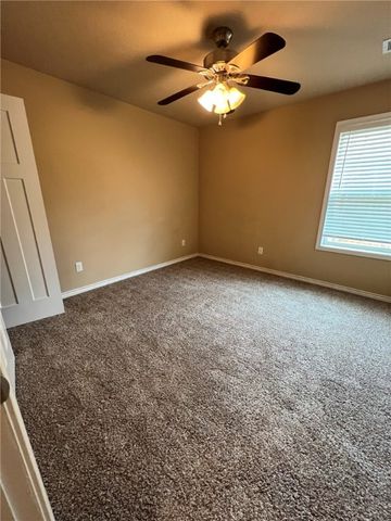 3601 Davidson Drive, College Station, TX 77845