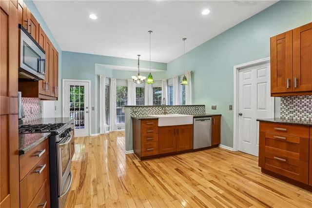 12235 Greenmont Walk, Alpharetta, GA 30009