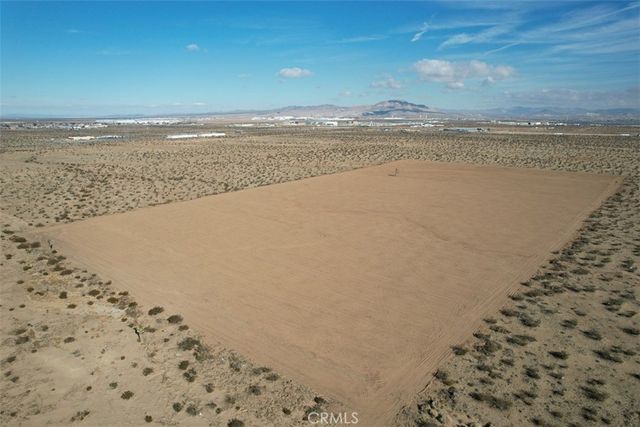 9 Bellflower Street, Adelanto, CA 92301