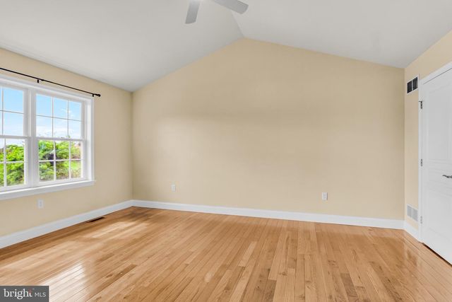25 SPRINGBROOK DR, Palmyra, PA 17078
