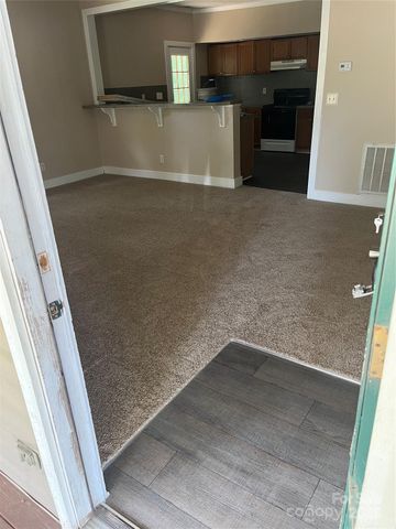 9 Mills Avenue, Concord, NC 28027