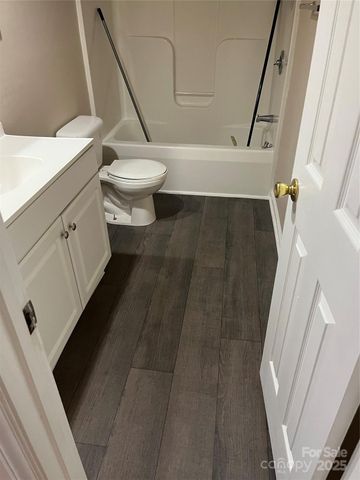 9 Mills Avenue, Concord, NC 28027