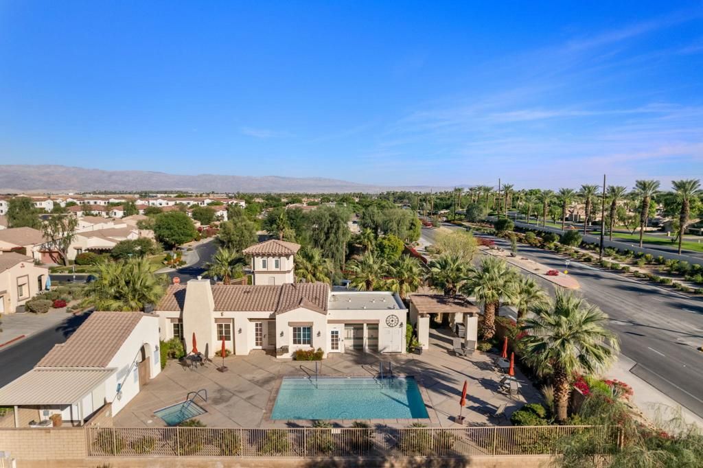 Image 28 of property listing at 47635 Soft Moonlight, La Quinta, CA 92253