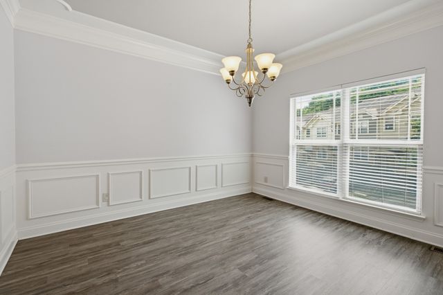 1066 Woodbury Falls Dr, Nashville, TN 37221