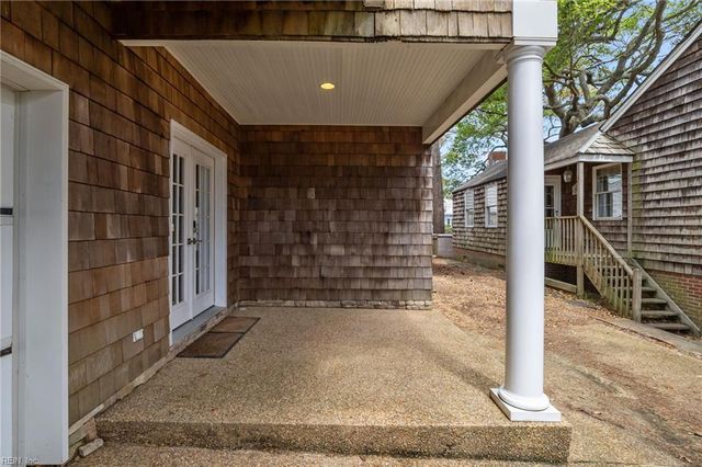 215 83rd ST B, Virginia Beach, VA 23451