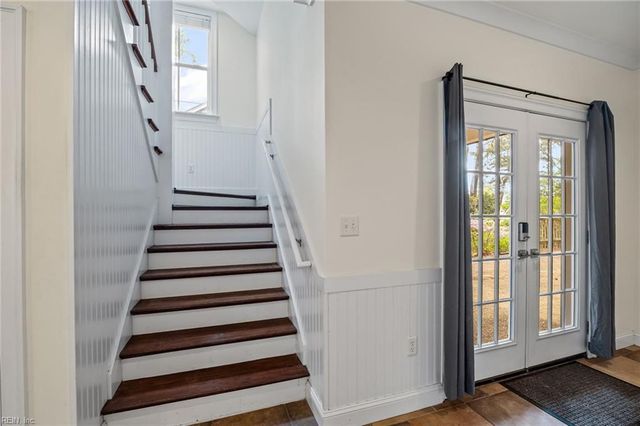 215 83rd ST B, Virginia Beach, VA 23451
