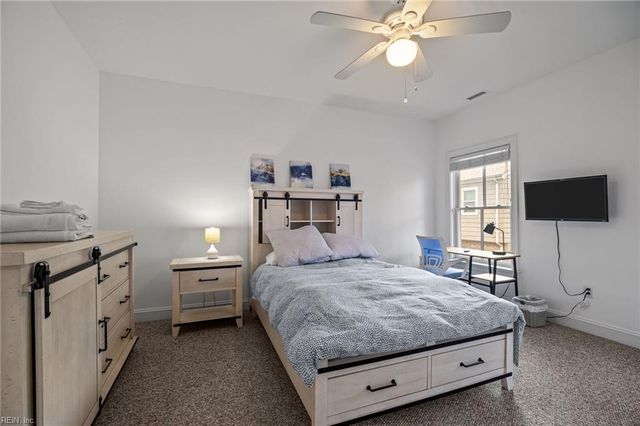 215 83rd ST B, Virginia Beach, VA 23451