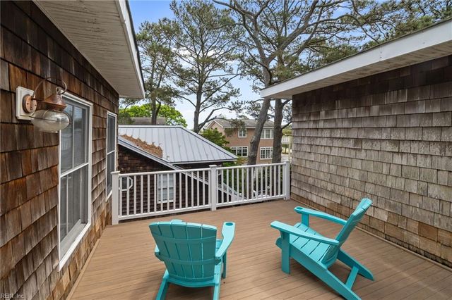 215 83rd ST B, Virginia Beach, VA 23451