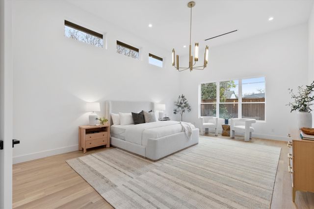 9428 Hobart Street, Dallas, TX 75218