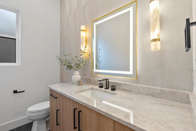 9428 Hobart Street, Dallas, TX 75218