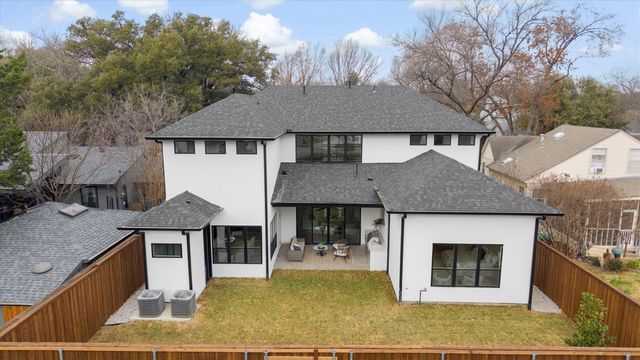9428 Hobart Street, Dallas, TX 75218