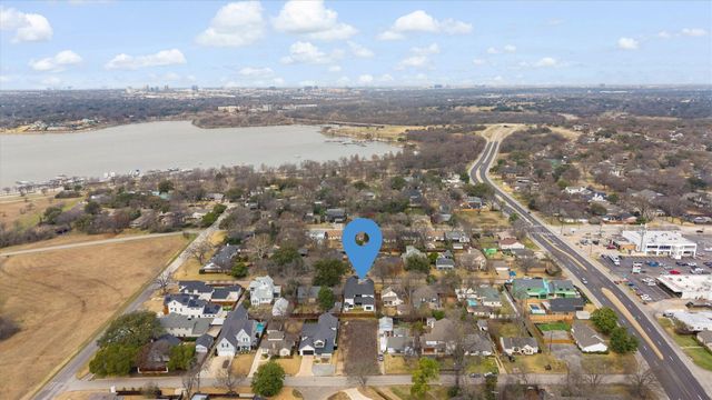 9428 Hobart Street, Dallas, TX 75218