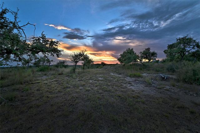 8019 Mount Sharp RD, Wimberley, TX 78676