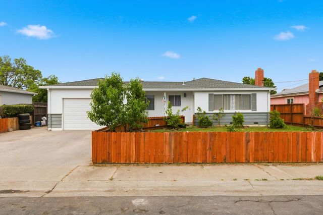 120 Westgate Dr, Williams, CA 95987