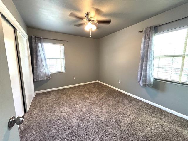600 NW HOLIDAY DRIVE, Lake City, FL 32055