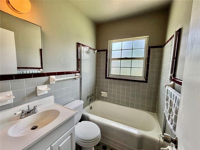 600 NW HOLIDAY DRIVE, Lake City, FL 32055