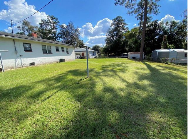 600 NW HOLIDAY DRIVE, Lake City, FL 32055