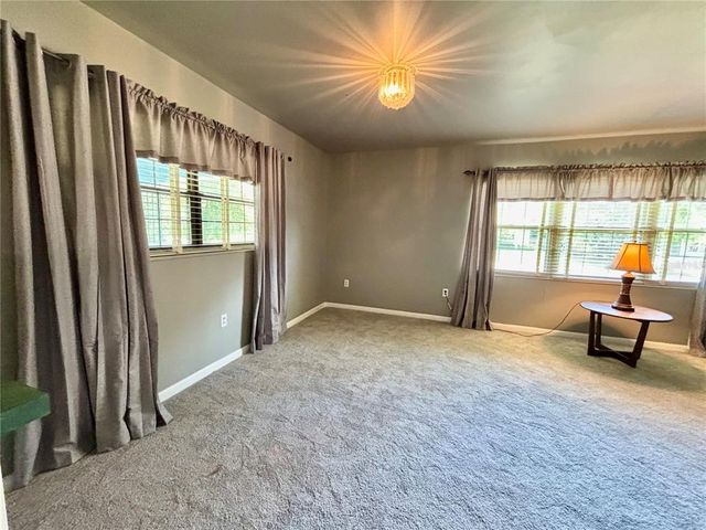 600 NW HOLIDAY DRIVE, Lake City, FL 32055