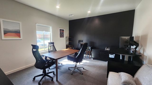 1901 W 33rd Street 120, Edmond, OK 73013