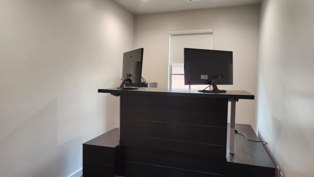 1901 W 33rd Street 120, Edmond, OK 73013
