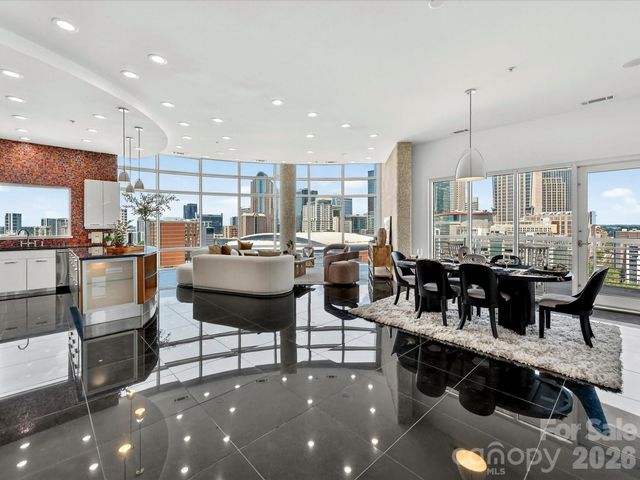 505 E 6th Street 1601, Charlotte, NC 28202