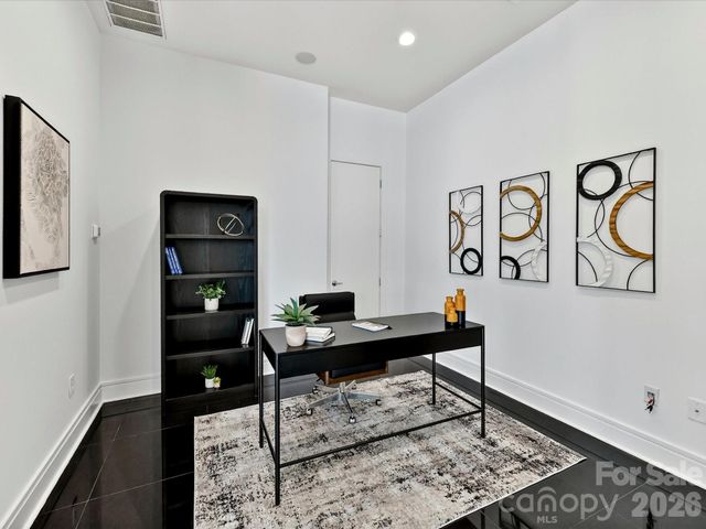 505 E 6th Street 1601, Charlotte, NC 28202