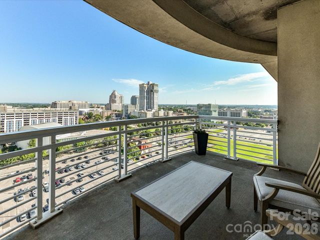 505 E 6th Street 1601, Charlotte, NC 28202