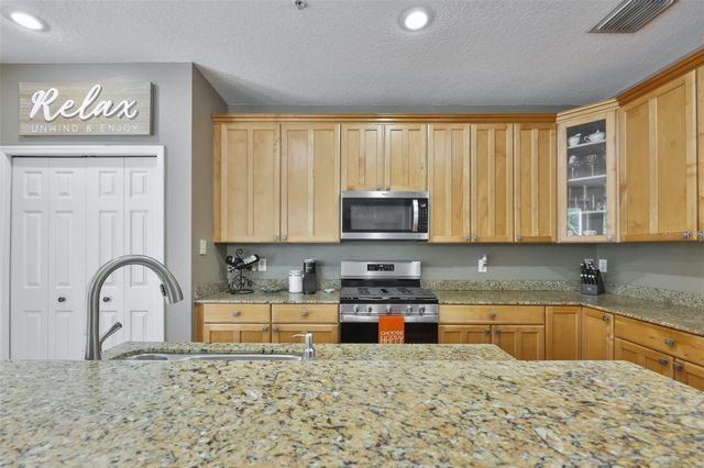 3002 BAYSHORE POINTE DRIVE, Tampa, FL 33611