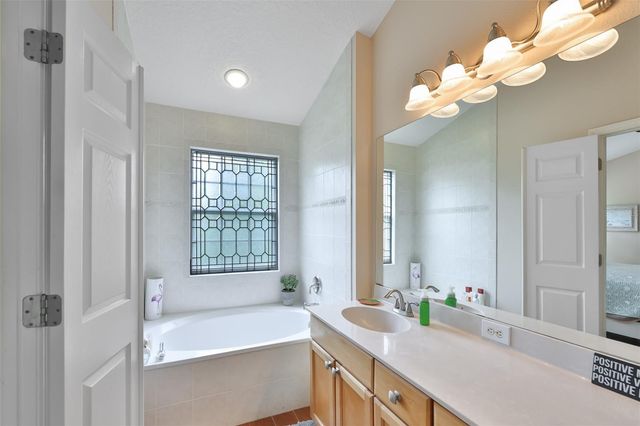 3002 BAYSHORE POINTE DRIVE, Tampa, FL 33611