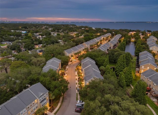 3002 BAYSHORE POINTE DRIVE, Tampa, FL 33611