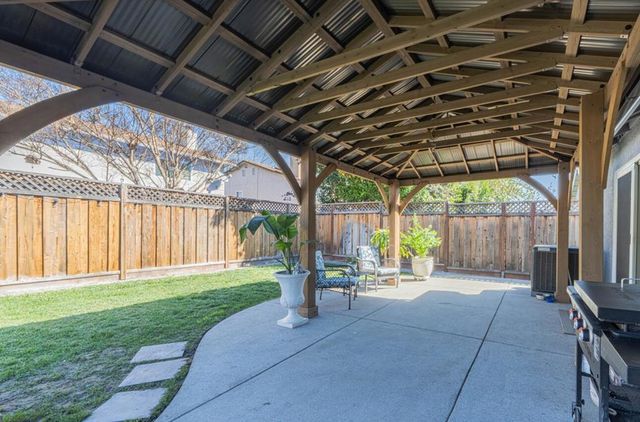 1437 Briarberry Lane, Gilroy, CA 95020
