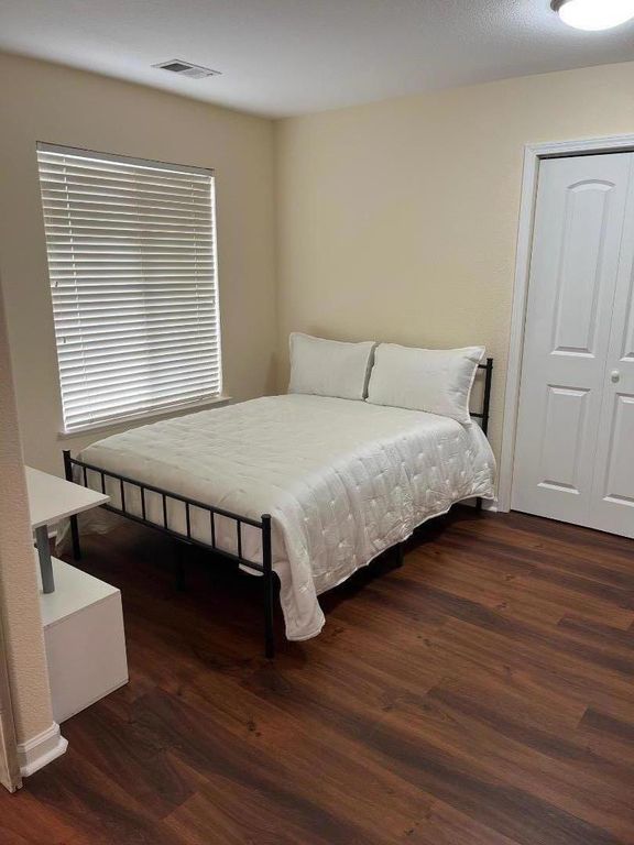 Image 7 of property listing at 1437 Briarberry Lane, Gilroy, CA 95020