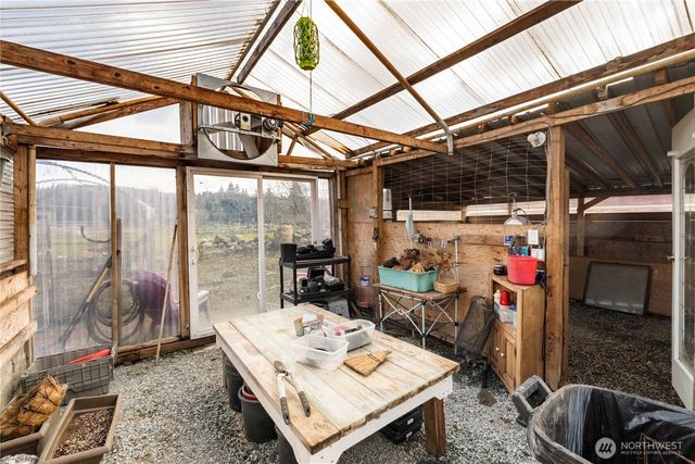 14435 Vail Cut Off Road SE, Rainier, WA 98576